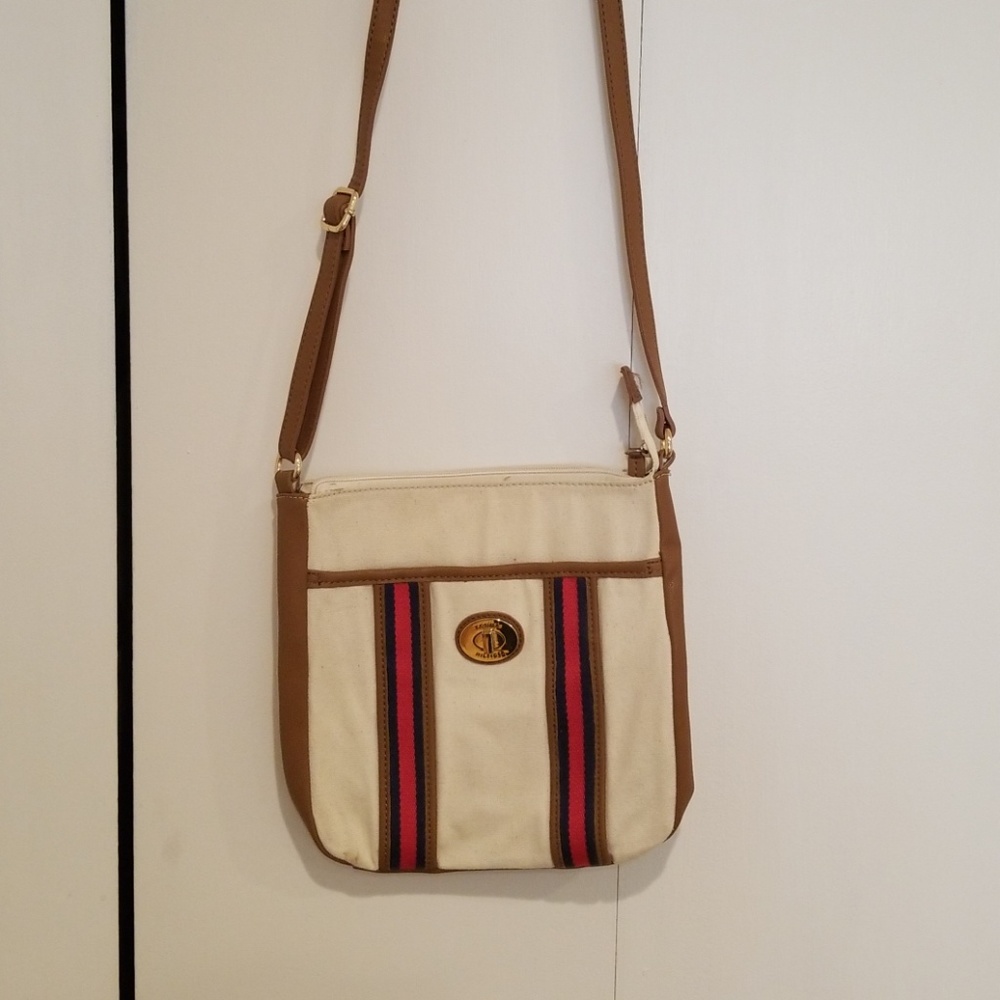 Tommy Hilfiger bag